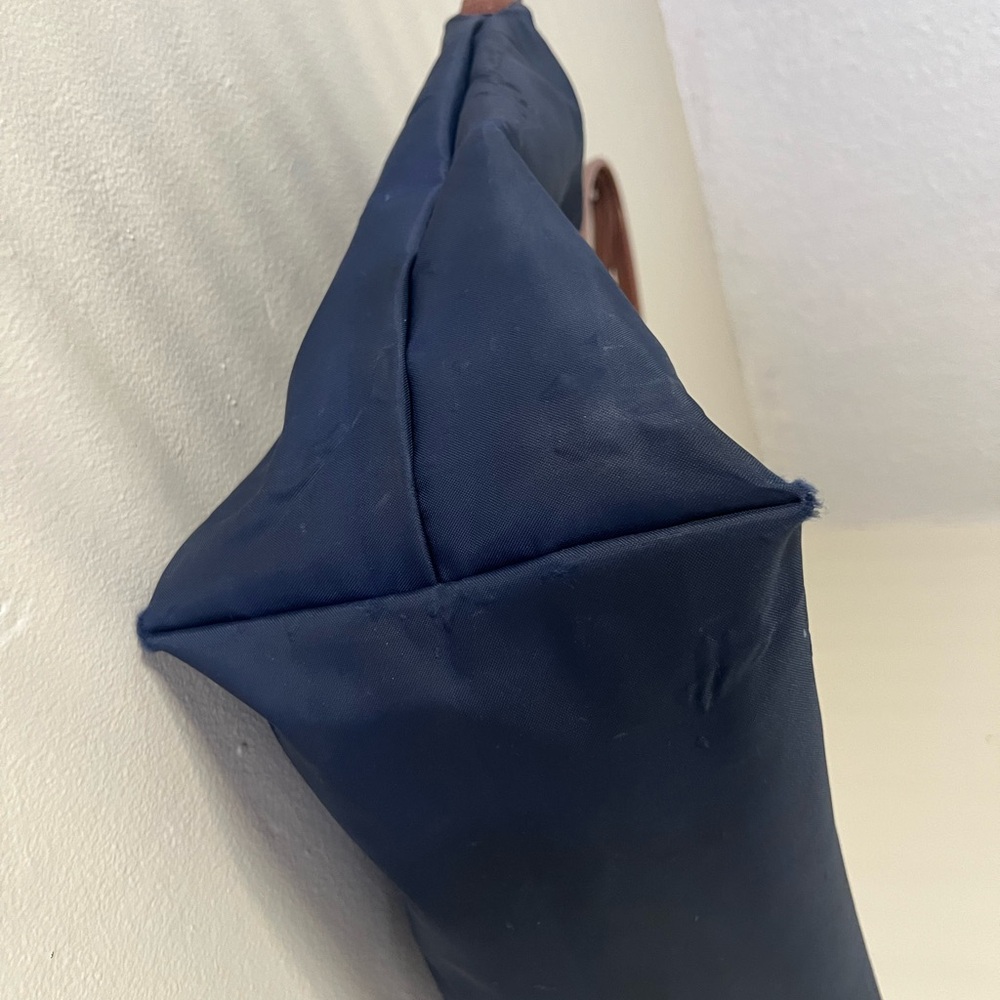 Longchamp Le Pilage M Tote - Picture 2 of 7